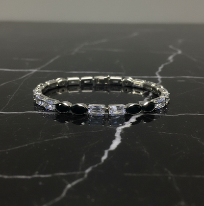 Noir Elegance Bracelet – Black & White Crystal Silver-Tone Women’s Jewelry