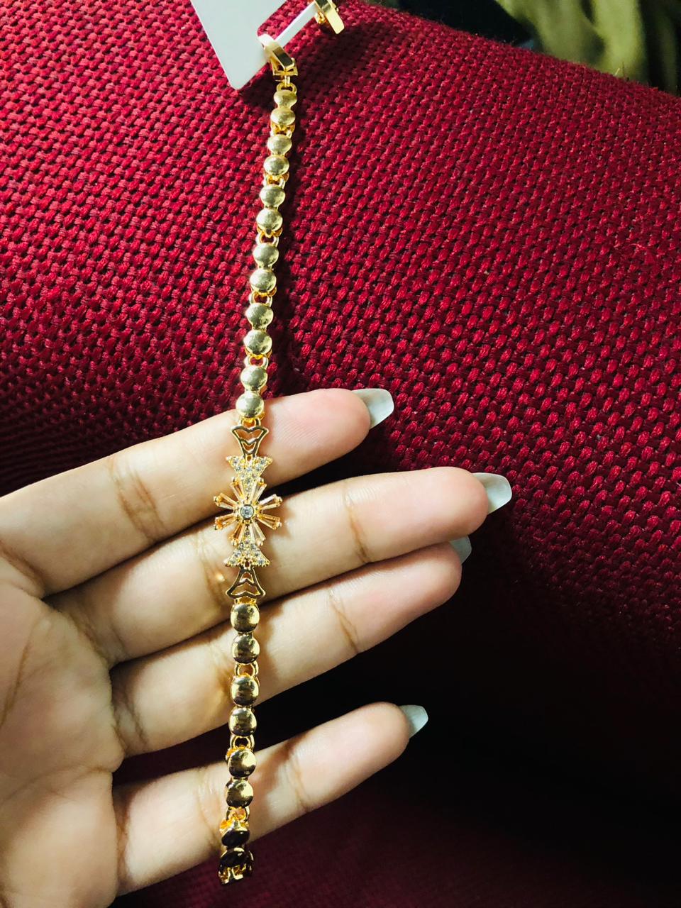 Golden Star Bracelet – Elegant Beaded Gold Plated Women’s Jewelry